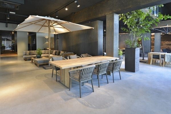 Interieur Showroom Borek | Borek Parasols & Outdoor Furniture